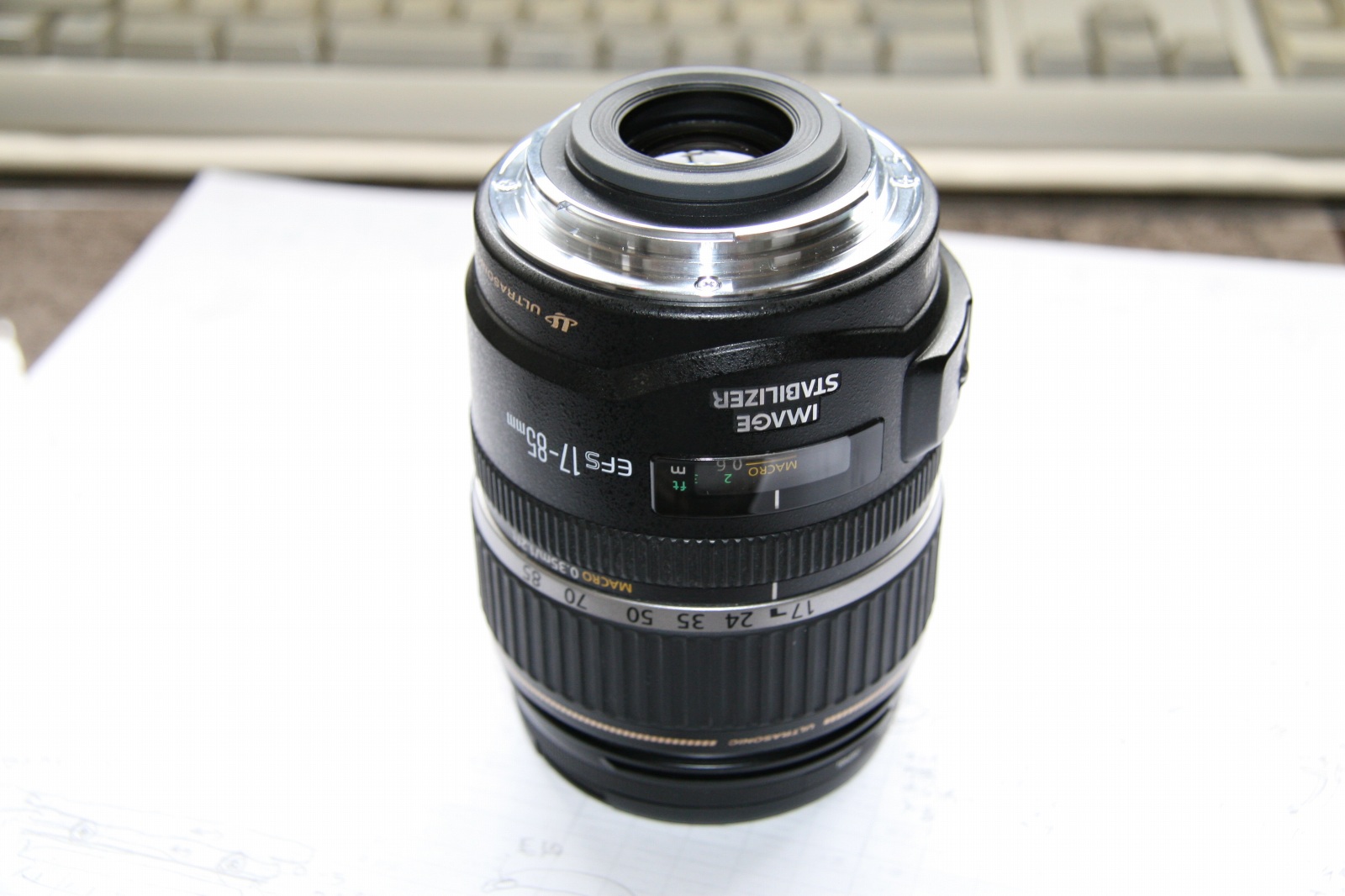 CANON レンズ EF-S 17-85mm IS USM AF focus hunting 修理メモ ピント 